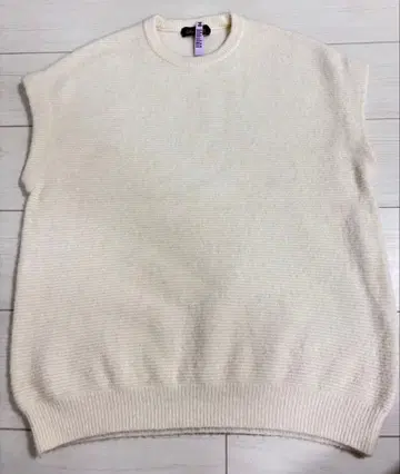 Drawer 니트 베스트 화이트