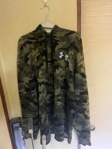 언더아머 카모플라쥬 풀 집업 후드티