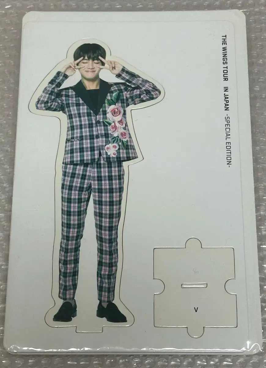 Bangtan Japan Wings Papers Stand V BTS