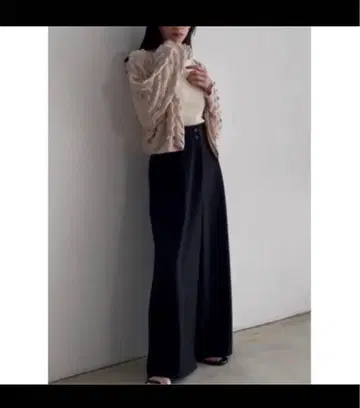 새상품급 machatt 마차트 블랙 하이웨스트 시원한 랩 와이드 팬츠