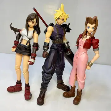 파이널 판타지 7 FF7 클라우드 티파 에어리스 브링 아츠