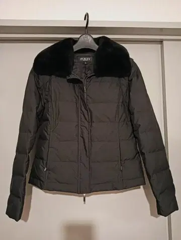 FOXEY 퍼 트리밍 다운 자켓 블랙