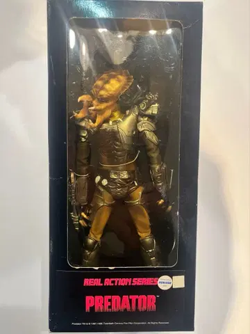 프레데터 리얼 액션 시리즈 피규어