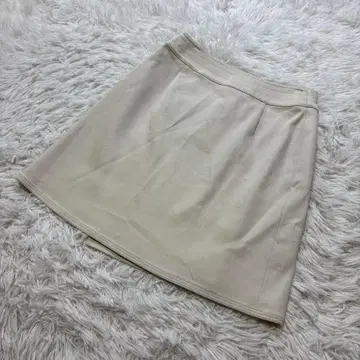 KUMIKYOKU SiS (쿠미교쿠 스이쓰) 미니 스커트 s 사이즈