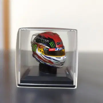 스파크 1/5 헬멧 랜도 노리스