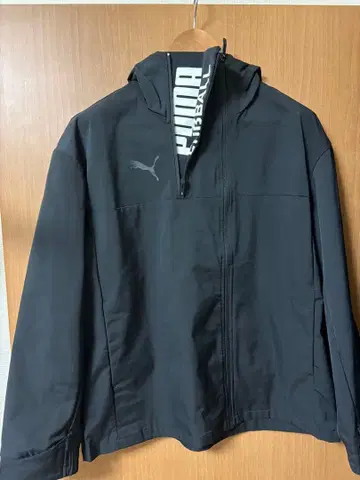 PUMA fussball 후드 부착 나일론 자켓 블랙