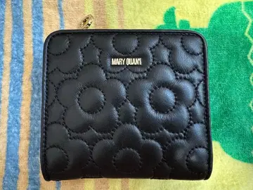 MARY QUANT 퀼트 폼 데이지 지갑
