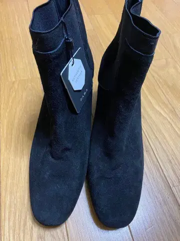 ZARA 사이드 고어 부츠 택 포함 미사용 가격 인하