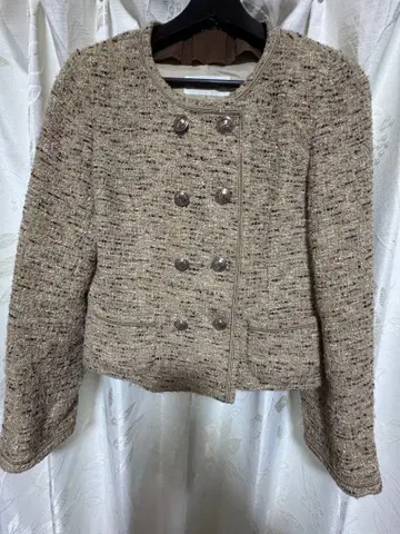 베이지 계열 트위드 더블 브레스트 자켓 38