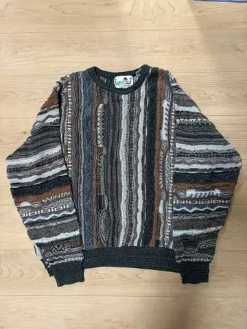 3D 패턴 니트 쿠지 패턴 니트