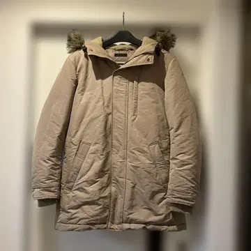 유니클로 퍼 달린 보아 다운 자켓 베이지