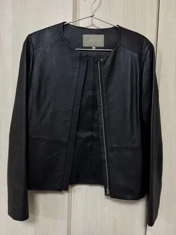 새상품급 가죽 자켓 UNITED ARROWS