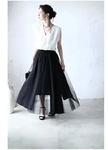 이소재 혼합 믹스 베일 미디엄 스커트
