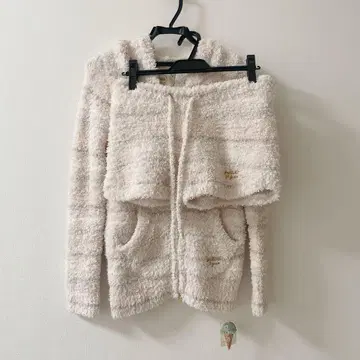 젤라또피케 룸웨어 셋업