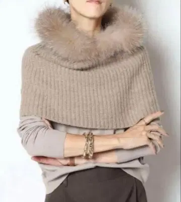 FRATELLI TALLI 폭스 퍼 발라클라바