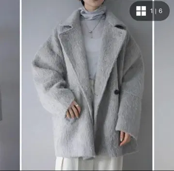 그레이 더블 버튼 체스터 코트 샤기 코트