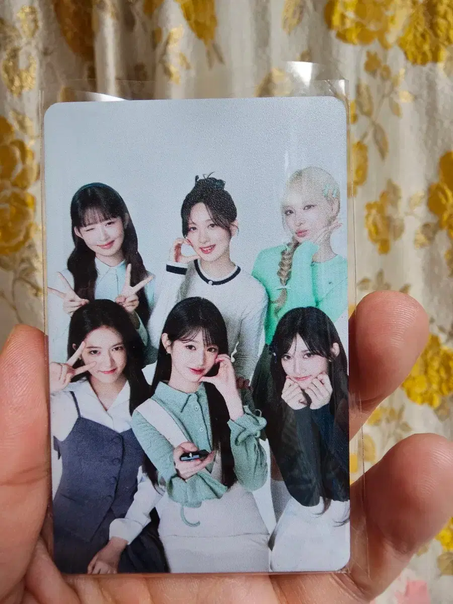 미개봉) 파파존스 아이브 단체메탈포토카드 양도합니다