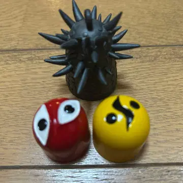 오카모토 타로 피규어 범종 앉는 것을 거부하는 의자