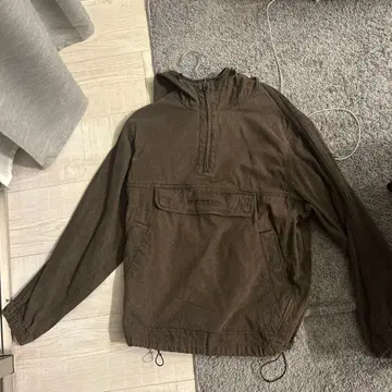 thisisneverthat 브라운 풀오버 마운틴 파카