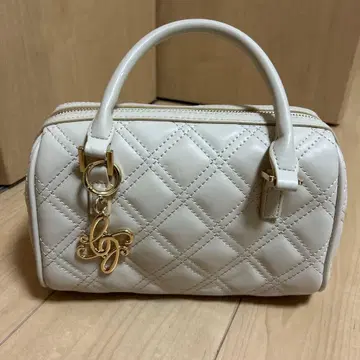 RANDA 아이보리 퀼팅 핸드백