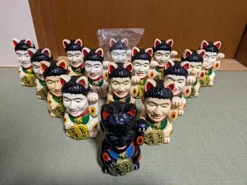 활력 넘치는 TV 다케시 마네키네코 저금통