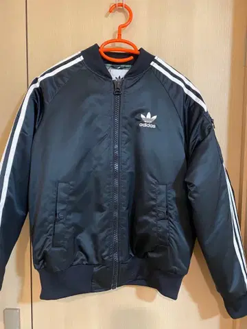 새상품급 adidas originals x 하티 스튜어트 봄버 자켓