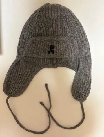 Rest&Recreation 귀도리 달린 니트 모자 그레이
