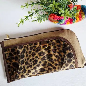 복슬복슬 퍼 원단의 장지갑 (L자 지퍼 장지갑) 핸드메이드