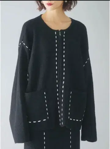 ESICA 스티치 자수 니트 가디건