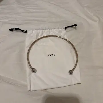 HYKE 목걸이