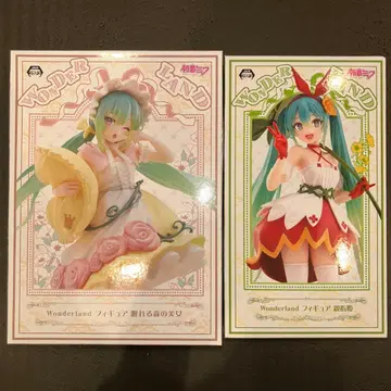 하츠네 미쿠 Wonder Land 잠자는 숲속의 미녀 엄지공주 피규어