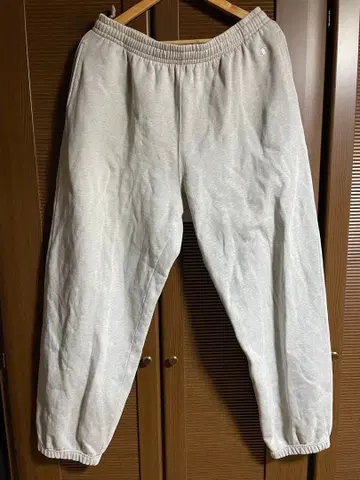 [ Champion ] 그레이 보아 스웨트 팬츠