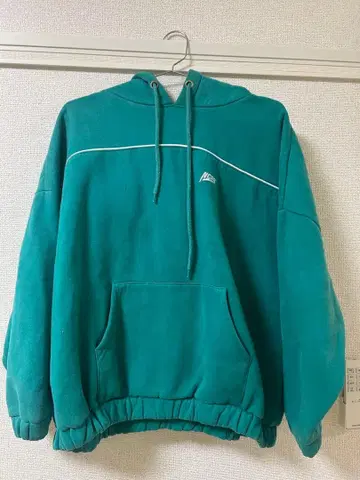 NICORON 후드 부착 후드티