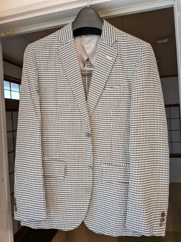 Gee Gellan 테일러드 자켓 (실크 100%)