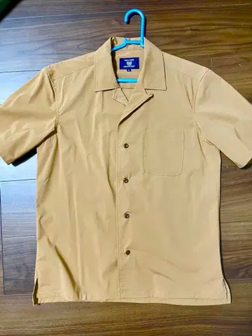 COMME CA COMMUNE 베이지 M 사이즈 반팔 셔츠