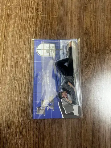 메구로 렌 아크릴 스탠드 RAYS