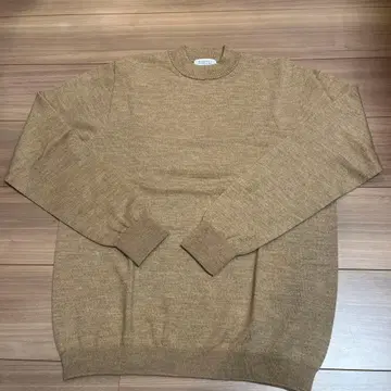 BARNEYS NEW YORK 베이지 크루넥 스웨터