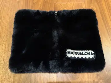 컨디션 최상 마크앤로나 넥워머