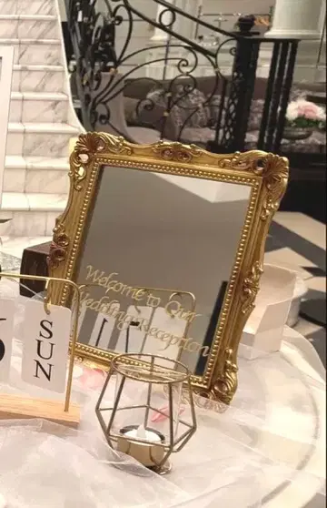 접수 보드 & 웰컴 스페이스 거울