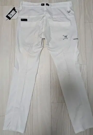 [ 택 포함 새상품 ] 오클리 Skull 3D 테이퍼드 팬츠 W33