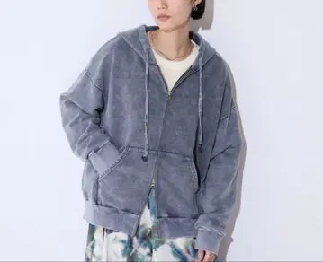 Fade 컬러 ZIP 후디 지나시스 미사용 새상품 이번 시즌 신상