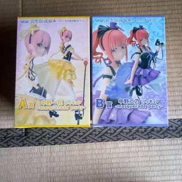 5등분의 신부 히코복권 피규어 2종 세트