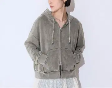 Fade 컬러 ZIP 후디 지나시스 미사용 새상품 이번 시즌 신상