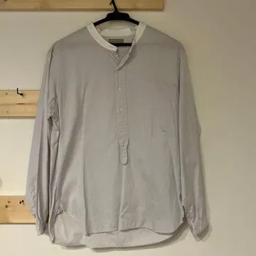 [ 새상품급 ] 마가렛호웰 밴드 카라 셔츠 노카라