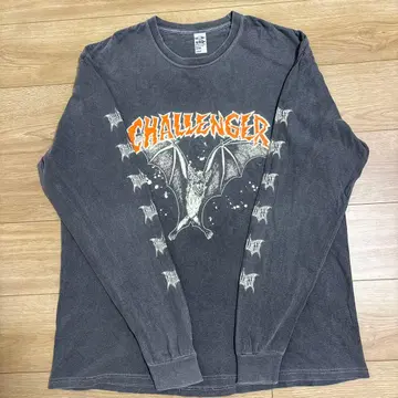 CHALLENGER 배트 프린트 긴팔 T셔츠 XL