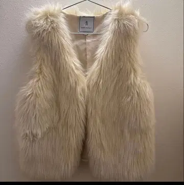 [ 로페피크닉ROPE' PICNIC ] 인조 모피 베스트 아이보리