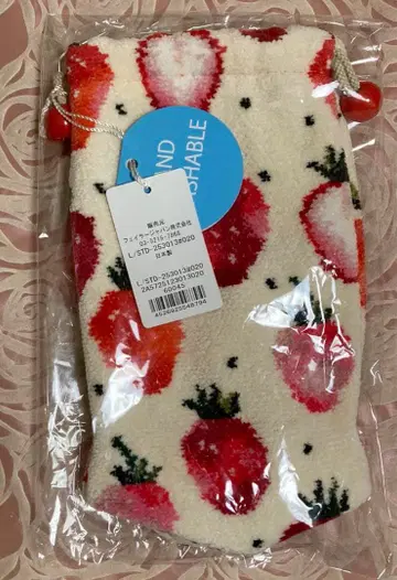 스트로베리 도트 보틀 파우치