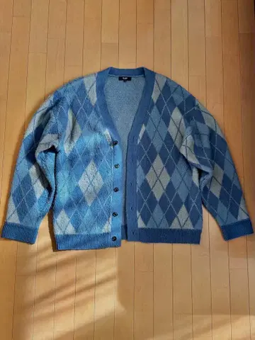 BEAMS 다이아몬드 패턴 가디건