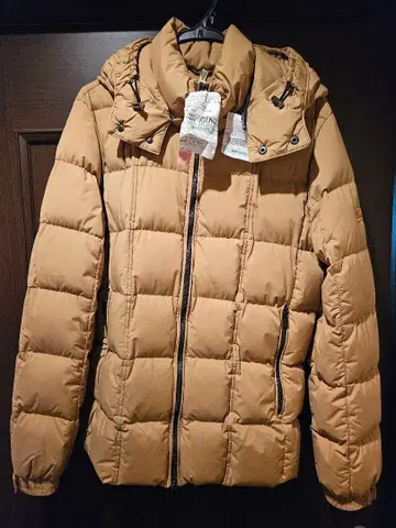 [ TATRAS ] 베이지 다운 자켓
