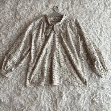 a.v.v 여성용 긴팔 블라우스 M 올 패턴 화이트 이토킨 상의